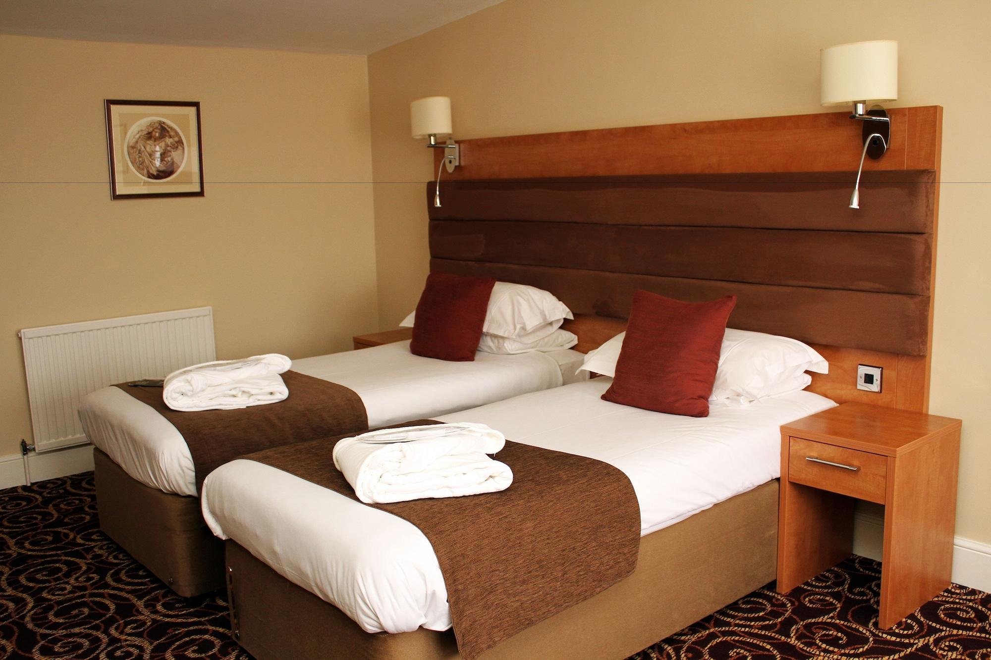 The Legacy Rose & Crown Inn 4*
