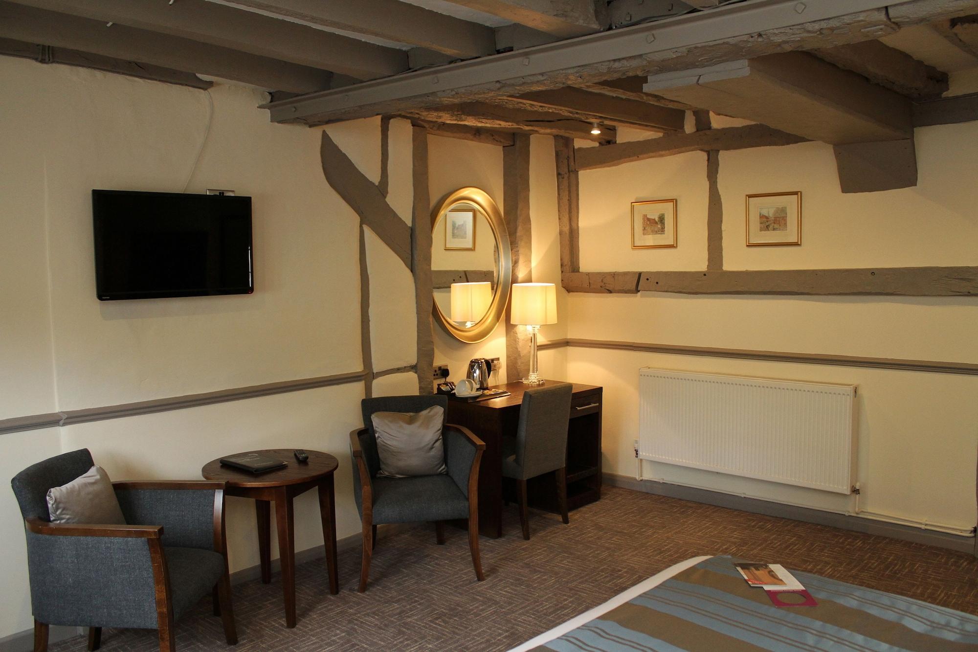 The Legacy Rose & Crown 4* Salisbury