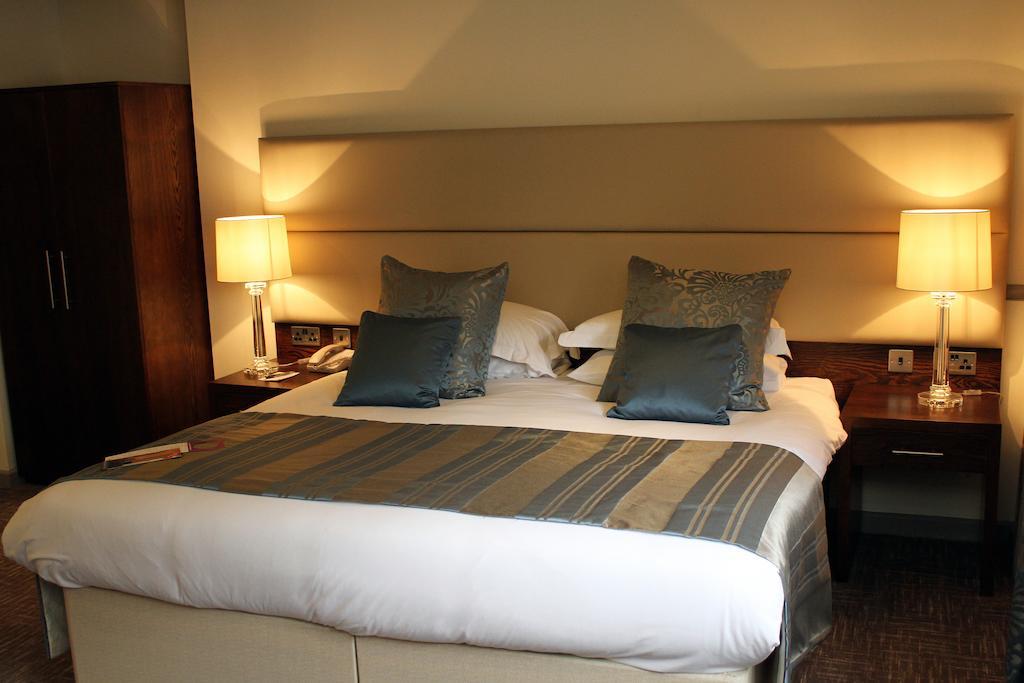 Inn The Legacy Rose & Crown 4*