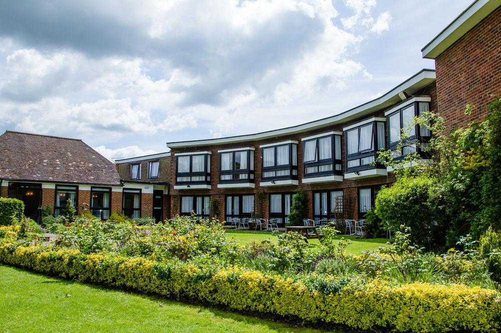 Inn The Legacy Rose & Crown 4*