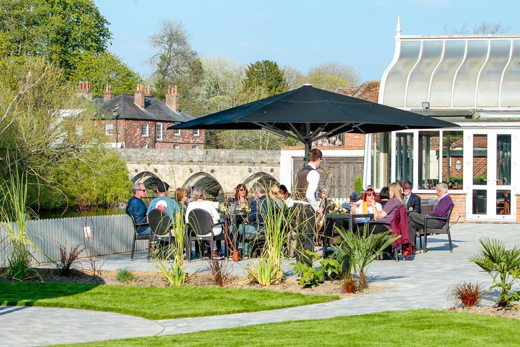 The Legacy Rose & Crown Inn 4*
