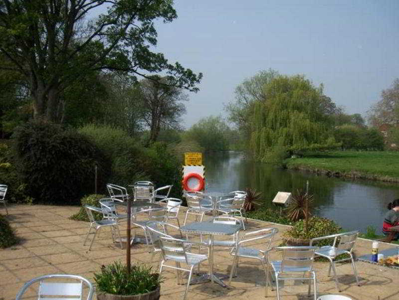 Inn The Legacy Rose & Crown Salisbury