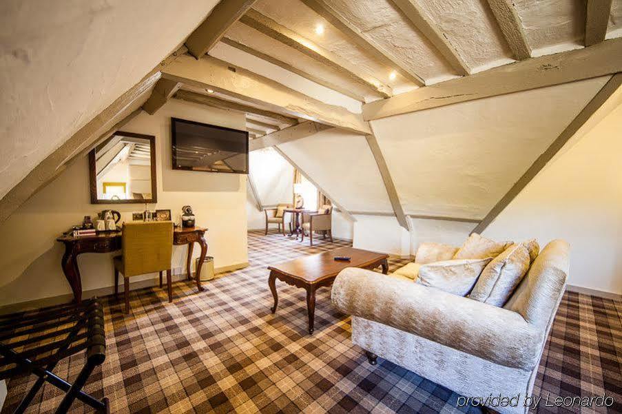 The Legacy Rose & Crown Inn 4*