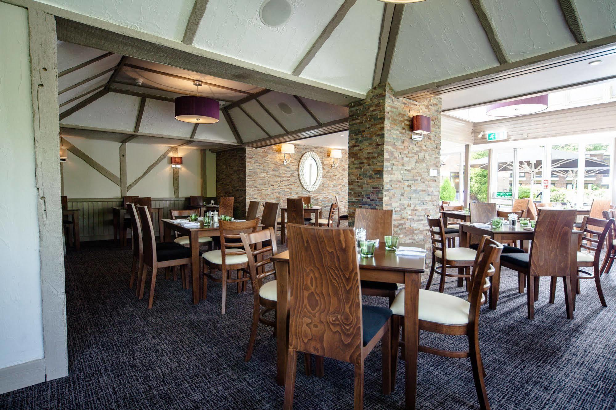 Inn The Legacy Rose & Crown